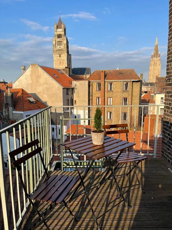 Cosy Penthouse In The Heart Of Bruges